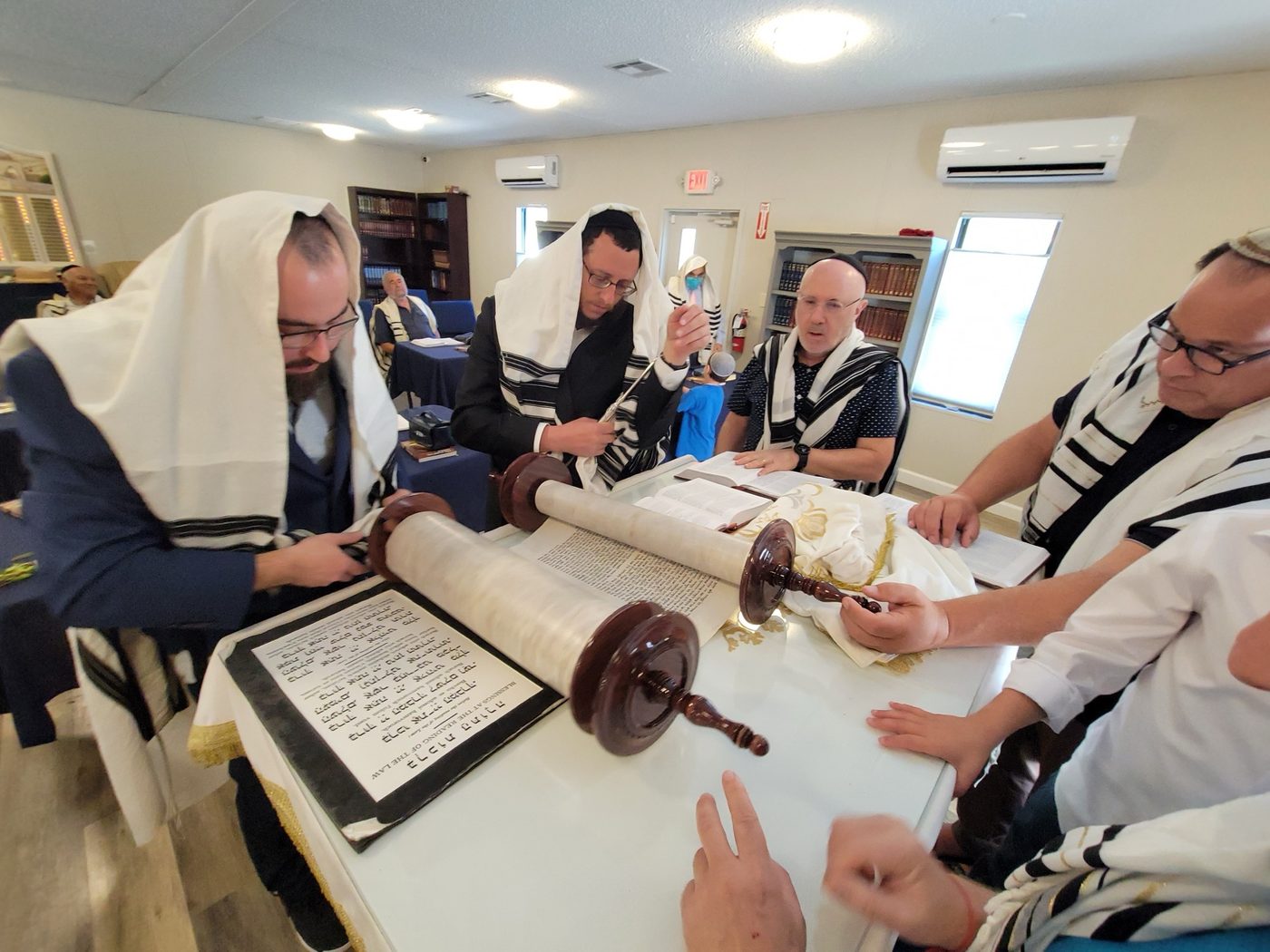 Community life at Chabad of Venice today