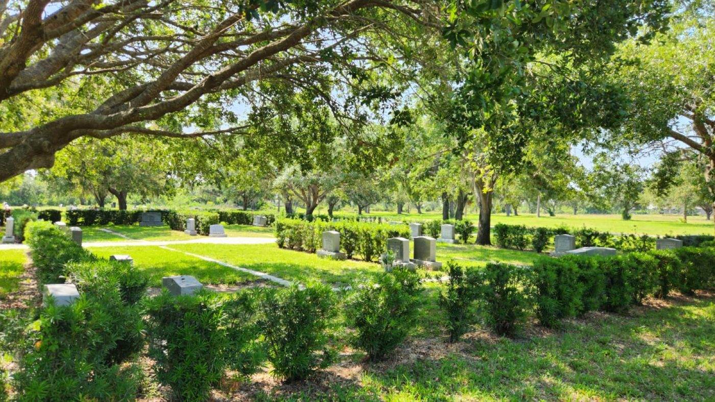 The grounds of Jerusalem Gardens, the Jewish section at Venice Memorial Gardens