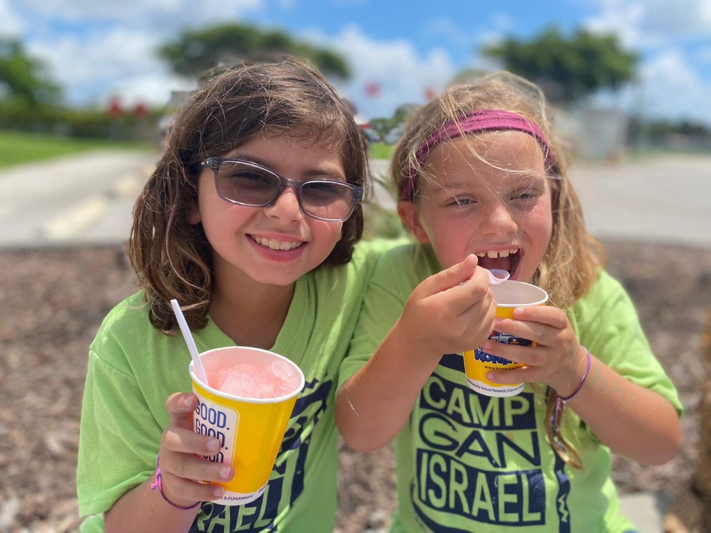 Kids enjoying ice cream at the Shavuot party
